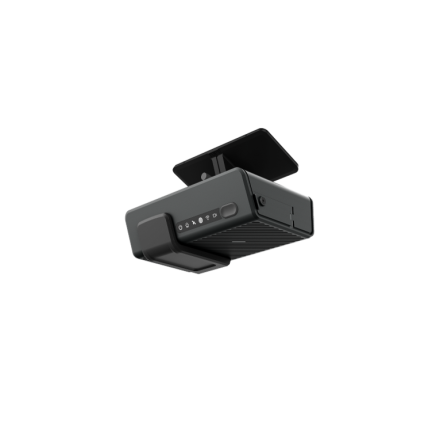 Dash Camara de vehiculo 1Mp, SD +32Gb (no incl)